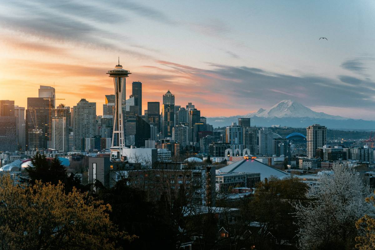 Seattle skyline at sunset